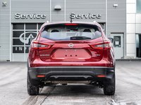 2021 Nissan Qashqai SV-5