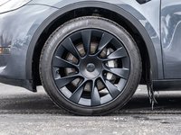 2022 Tesla Model Y Long Range-3