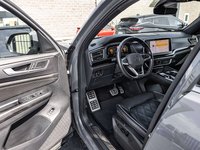 2024 Volkswagen Atlas Cross Sport Execline-7