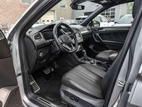 2023 Volkswagen Tiguan Comfortline R-Line Black-6