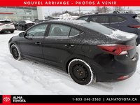 Hyundai Elantra Preferred 2019-3