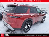 2023 Nissan Pathfinder SL-2