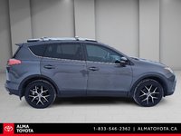 Toyota RAV4 SE 2016-3