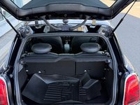 MINI 3 Door Cooper SE 2023-5