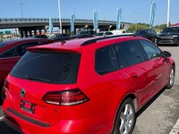 2018 Volkswagen Golf SportWagen-2