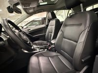 Volkswagen Golf Comfortline 2016-6