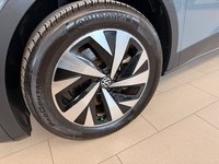 2023 Volkswagen ID.4 Pro S-6