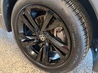 2023 Volkswagen Tiguan Comfortline R-Line Black Edition-2