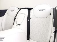 Aston Martin DB12 V8 Volante 2025-6