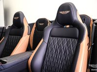 2025 Aston Martin DB12 V8 Volante-3