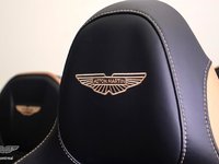 2025 Aston Martin DB12 V8 Volante-1