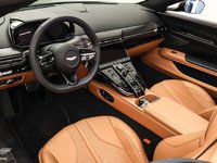 2026 Aston Martin Vantage Roadster-3