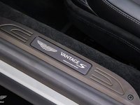 2026 Aston Martin Vantage S Roadster-4