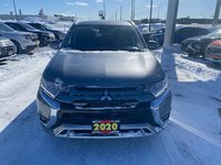 Mitsubishi Outlander PHEV LE 2020-1