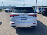 Mitsubishi Outlander PHEV GT 2023-4