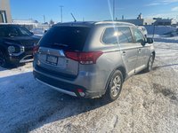 2016 Mitsubishi Outlander SE-3