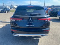 Mitsubishi Outlander LE PREMIUM 2022-4