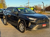 Toyota RAV4 LE 2023-3