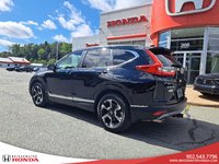 Honda CR-V Touring 2019-6