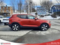 2019 Volvo XC40 Momentum-4