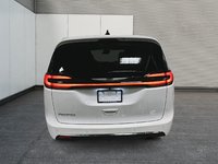 2026 Chrysler Pacifica SELECT-2