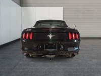 2017 Ford Mustang V6-4