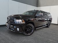Ram 1500 Classic Express Night CrewCab V8 4x4 Boite de Fibre 2023-0