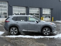 2023 Nissan Rogue Platinum-3