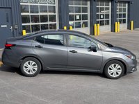 Nissan Versa S 2022-3