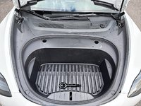 Tesla Model 3 BASE 2023-6