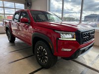 2022 Nissan Frontier Pro-4X Luxury 4X4-2