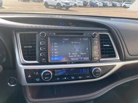 Toyota Highlander Limited 2015-4