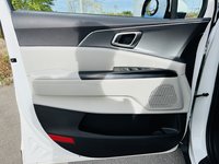 2022 Kia Carnival LX 3.5L-6