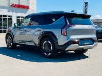 2026 Kia EV9 Land AWD w/ Premium Package-1
