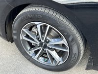 2023 Kia Forte EX IVT-4