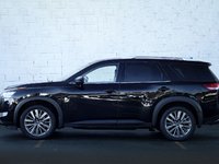 2023 Nissan Pathfinder SL-0