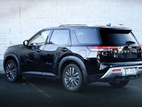 2023 Nissan Pathfinder SL-7