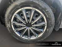 2023 Hyundai VENUE ULTIMATE BLACK-6