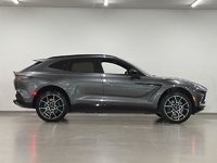 Aston Martin DBX  2021-2