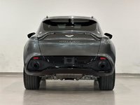 Aston Martin DBX  2021-4