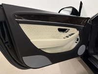 Bentley Continental GT Convertible V8 2022-6