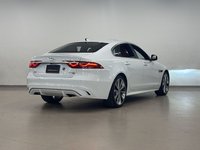 Jaguar XF P300 AWD R-Dynamic SE 2022-7