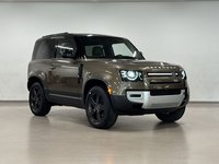 2023 Land Rover Defender 90 P300 S (2)-1