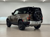 2023 Land Rover Defender 90 P300 S (2)-5