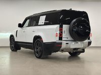 Land Rover Defender 130 P400 SE (2) 2023-5