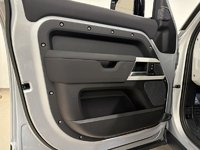 Land Rover Defender 110 P300 S (2) 2023-6