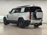 Land Rover Defender 110 P400 SE (2) 2023-5