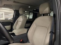2023 Land Rover Defender 110 P300 S-7
