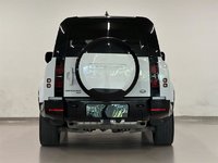 Land Rover Defender 130 P400 X-Dynamic SE (2) 2023-7