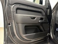 Land Rover Defender 110 P300 S 2025-6